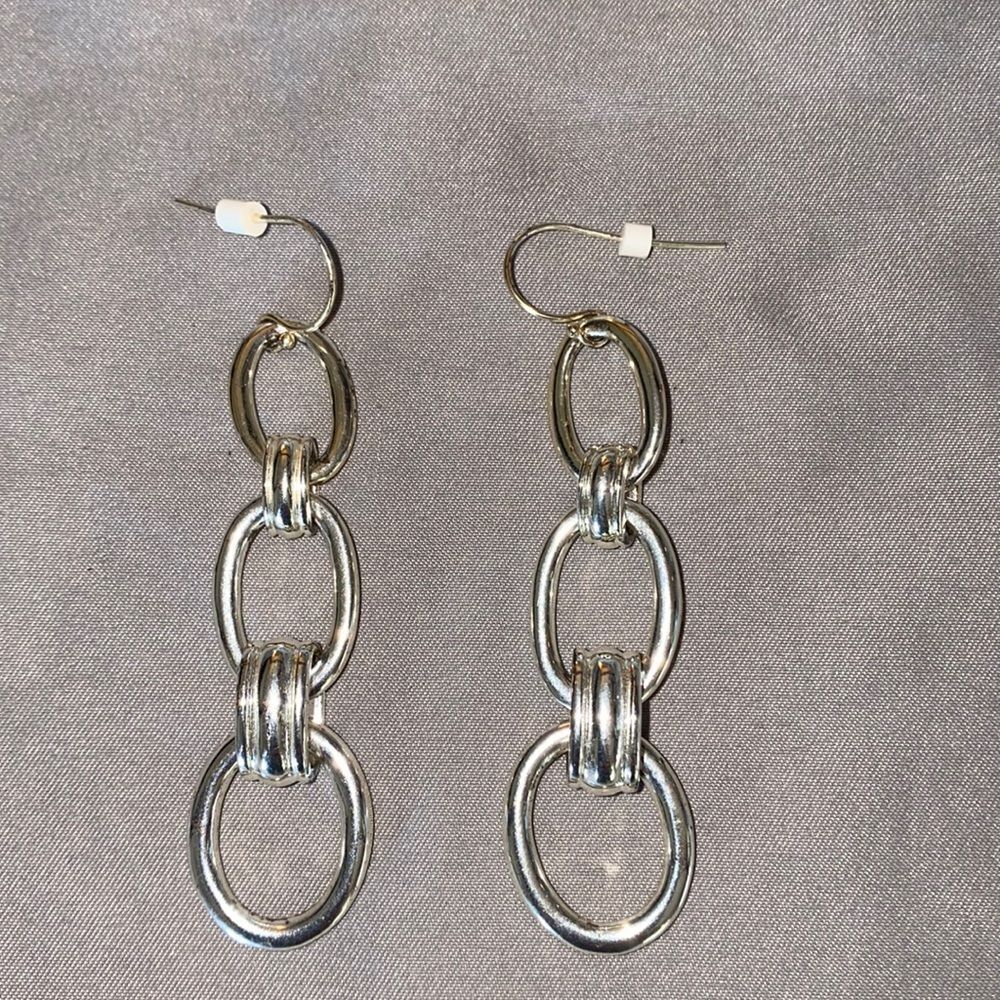 Drop Earrings in silver